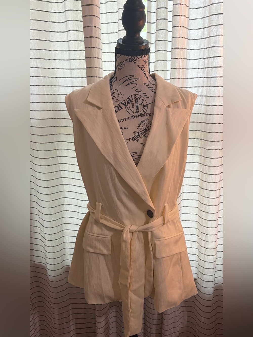 a new day Cream Sleeveless Belted Blazer Vest